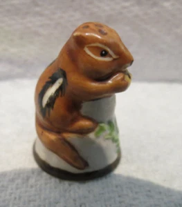 VINTAGE FRANKLIN MINT FRIENDS OF THE FOREST THIMBLE 'CHIPMUNK' - Picture 1 of 7