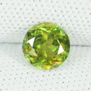 0.84 ct HERMOSO VERDE MULTICOLOR DESTELLOS ESFERA NATURAL - REDONDO Ver Vdo 6c / - Imagen 1 de 3