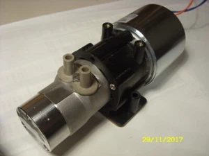 Zahnradpumpe - Bild 1 von 5