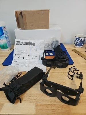 ZOOMIES  Compact binocular  Item#24193 NEW! 2 pieces BOX  - Image 1 of 4