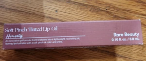 RARE BEAUTY Soft Pinch Tinted Lip Oil  -  HONESTY 0.10oz - Picture 1 of 4