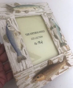 RAJ NATURAL WORLD 3D Trout FISH FRAME Easel For 4X6 Photo RUSTIC WOOD RESIN - Picture 1 of 9