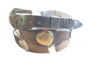 Cappello a cuore scalloped in pelle oro metallizzato con argento + cuore oro + CONCHO'S rotondo - Foto 1 di 10