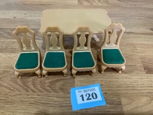 sylvanian families beautiful dining table with green velvet chairs x 4 immaculat - Picture 1 of 3