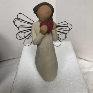 New Willow Tree Angel Of The Heart Ornament Susan Lordi Demdaco with Box 5" tall - Picture 1 of 10