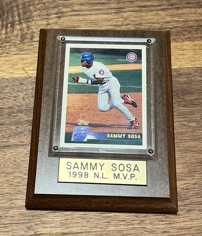 1998 Topps Sammy Sosa National League MVP Card Wall Plaque 6x4 Chicago Cubs HOF Cover