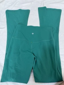 Lululemon Women's - Picture 1 of 3