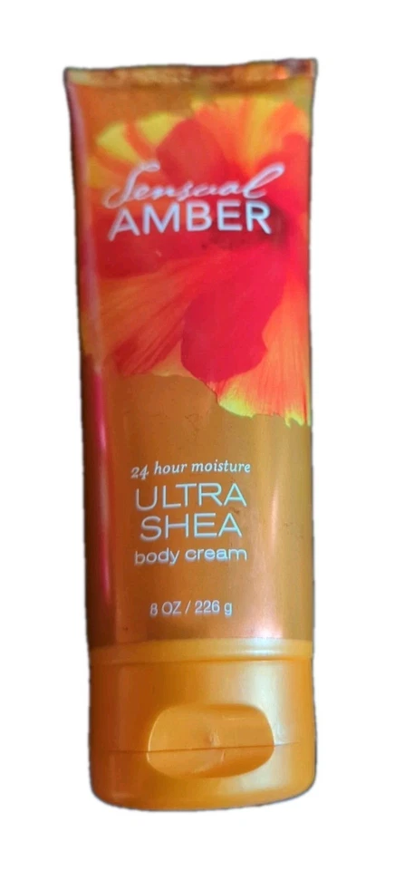 Loção creme ultra karité Bath & Body Works âmbar sensual 8 oz hidratação 24 horas - Imagem 1 de 1