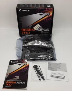 GIGABYTE B550M AORUS PRO AMD AM4 microATX płyta główna z/ oryginalnym pudełkiem - Zdjęcie 1 z 6