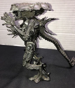 Queen Alien Action Figure From The Movie Aliens Kenner. - Picture 1 of 12