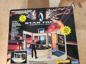 Star Trek Generations Engineering Playset Enterprise NCC-1701D Playmates (RU 12-1 - Foto 1 di 3