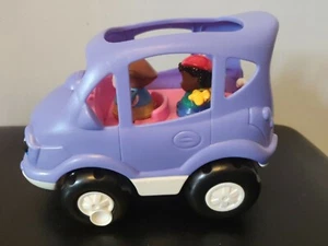 Fisher Price 2001-5 Little People Purple Musical Car with Michael and Dad Dolls - Picture 1 of 10