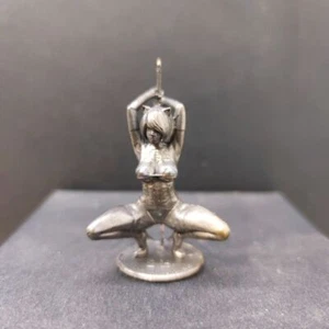 Chinese Antique Bronze Bronze Statue Hand-carved Nude Girl Body Art Ornament hot - Picture 1 of 5