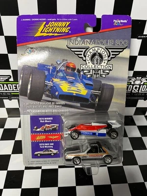 1/64 Johnny Lightning 1996 #9 Rick Mears 1979 ganador Indy 500 Mustang PACE CAR Foto 1 de 2