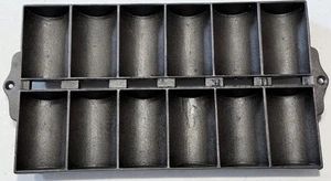 Vintage Cast Iron No. 11 French Roll Pan - Picture 1 of 5