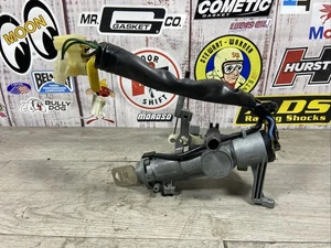 96 97 98 Geo Tracker Ignition Switch Automatic With Key - Picture 1 of 8