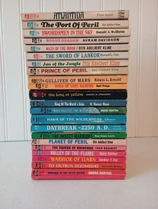 VTG Lot of 22 ACE Books Sci-fi Fantasy Paperback Warrior Swordsmen Witch Dragon - Picture 1 of 10