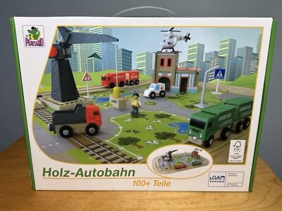 Playland Holz-Autobahn 100+ Teile, ungeöffnet, Art.-Nr. 1282 - Bild 1 von 3