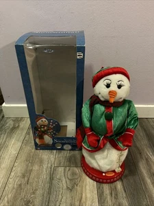 Gemmy Copo de Nieve Giratorio 18” Muñeco de Nieve Papá Noel Bebé Mujer de Nieve Funciona Excelente Caja - Imagen 1 de 13