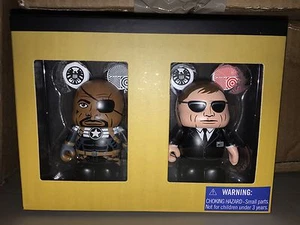 Nick Fury and Agent Coulson 3" Vinylmation Marvel Juego de 2 LE 1500 SHIELD - Imagen 1 de 3
