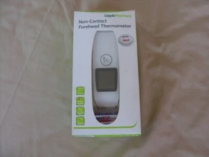 Lloyd's Pharmacy Non-Contact Forehead Thermometer All Ages Battery operated - Picture 1 of 4