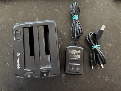 Thermaltake ST0014U BlacX  Dual SATA HDD Docking Station - Image 1 of 3