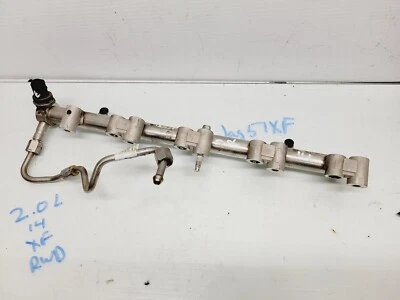 Trilho injetor de combustível 2013-2015 Jaguar XF 2.0L fabricante de equipamento original - Imagem 1 de 4