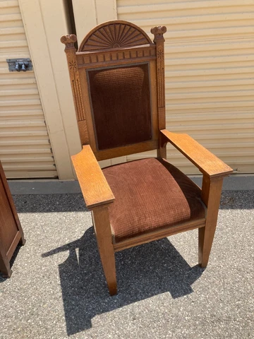 Spectacular Carved Mission Oak Craftsman Arts & Crafts Throne Hall Chair Cover