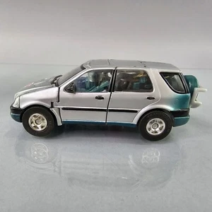 Transformers Robots in Disguise X-BRAWN Figure Mercedes-Benz RID Hasbro 2001 - Picture 1 of 8