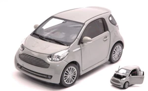 Welly ASTON MARTIN CYGNET 2011 MOUSE GREY MET.1:24 - Foto 1 di 1