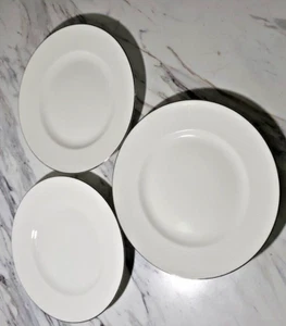 3 Vera Wang Wedgewood Ivory Trellis Salad Plates 8" New Open BOX - Picture 1 of 4