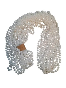 12 60" Blanco Perla 8mm Mardi Gras Cuentas Fiesta Favores 1 Docena - Imagen 1 de 2