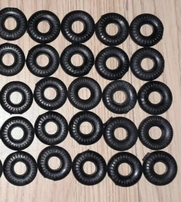 Trade Pack 25 Dinky Supertoy schwarz glatte Reifen 20 mm O/D Reproduktion Rennwagen