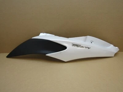 Yamaha Tricity 125 2016 16,845 miles left side cover panel (13033) - Image 1 of 4