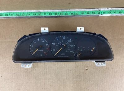Cuadro de instrumentos velocímetro Mazda 626 1995-1997 Foto 1 de 4