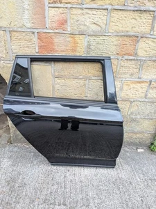 2016 VW PASSAT B8 DRIVER SIDE REAR RIGHT REAR DOOR COMPLETE ESTATE BLACK LC9X - Picture 1 of 5