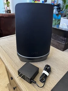 Netgear Orbi RBSE960B Satellite Extender WiFi 6 Mesh Network Black RBSE960 960 - Picture 1 of 7