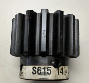MARTIN SPROCKET S615 Degree: 14-1/2 Steel Spur Gear - Picture 1 of 3