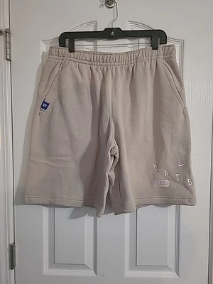 Nike Kentucky Wildcats Men's Size Large Natural Tan Fleece Shorts DR4346-236 New - Image 1 of 4