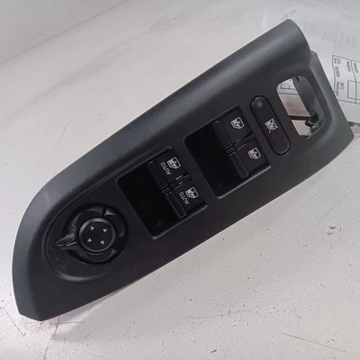 Driver's Front Door Master Switch 4 Door X Model Fits 16-17 FIAT 500 - Image 1 of 4