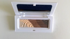 Makeover Essentials ME BUTTERFLY EYES in brown hues new without box - Picture 1 of 3