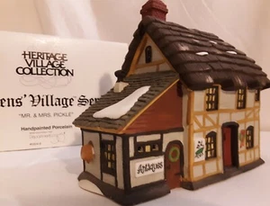 Dept 56 Mr & Mrs Pickle 58246 retired Portobello Rd Thatched Cottage box - Picture 1 of 11