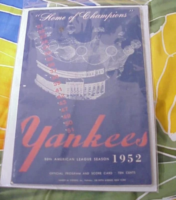 1952 NY YANKEES Game Program Vs St Louis Browns - Yankee Stadium -  UnScored - Image 1 of 4