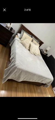 CAMA QUEEN CON 4 CAJONES ADJUNTOS DE GRANERO DE CERÁMICA  Foto 1 de 4