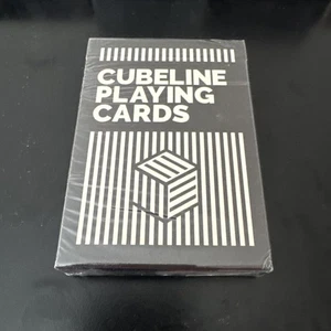 Baraja de cartas Cubeline edición limitada de Bas John impresa por Cartamundi - Imagen 1 de 4