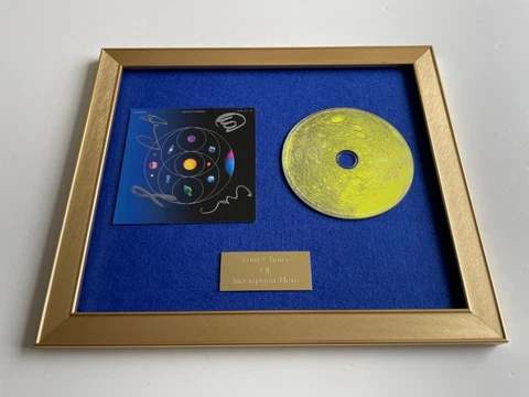 🎶💿⭐️SIGNED/AUTOGRAPHED COLDPLAY -MUSIC OF THE SPHERES FRAMED CD🎶💿⭐️ Cover