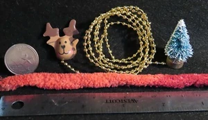 Weihnachten Wand Rentier Girlanden Mini Tisch Baum Urlaub OK 1:12 Miniatur 0712 - Bild 1 von 2