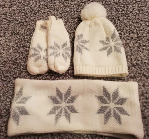 3-teiliges Set Infinity Schal, Mütze & Handschuhe - neu mit Etikett $ 75 - Bild 1 von 4