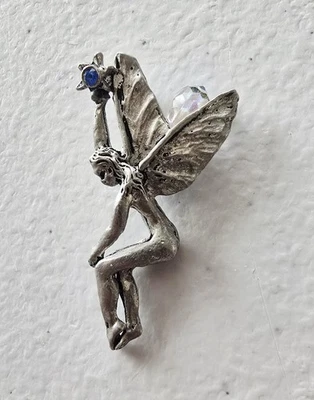 Colgante de hada mítica de peltre vintage con estrella y cristal firmado Foto 1 de 4