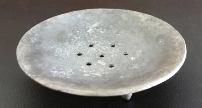 Ancien porte savon en Metal Gris Deco Vintage - Photo 1/3